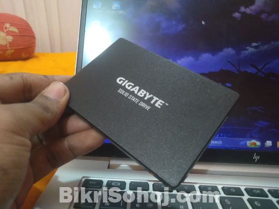 ২টি SSD বিক্রি করা হবে